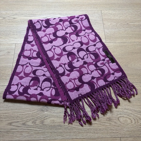 Coach Accessories - COACH Vintage Signature Pink Mauve Purple Wool Scarf fringe Reversible C Logo